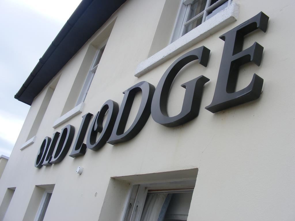 The Old Lodge Gosport Exterior photo